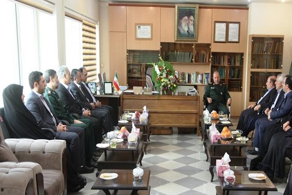 تقدیر از فرماندهان سپاه پاسداران انقلاب اسلامی در آذربایجان غربی