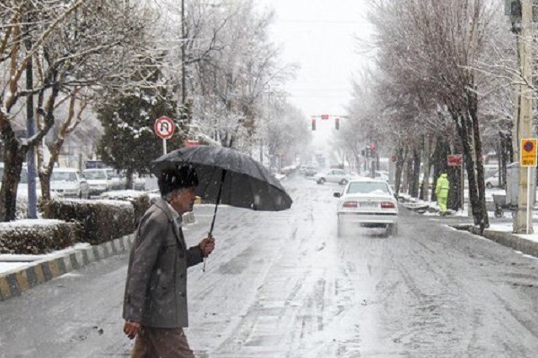 برف و باران ارومیه را فرا می گیرد