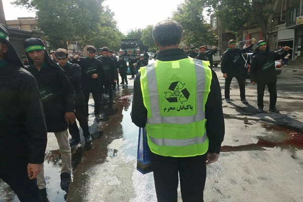 200 شهروند ارومیهای در ایام تاسوعا و عاشورا پاکبان محرم شدند