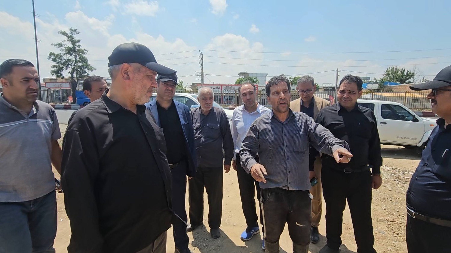 فرماندار ارومیه بر تسریع در رفع مشکل آب‌های سطحی روستای قزل‌عاشق تأکید کرد