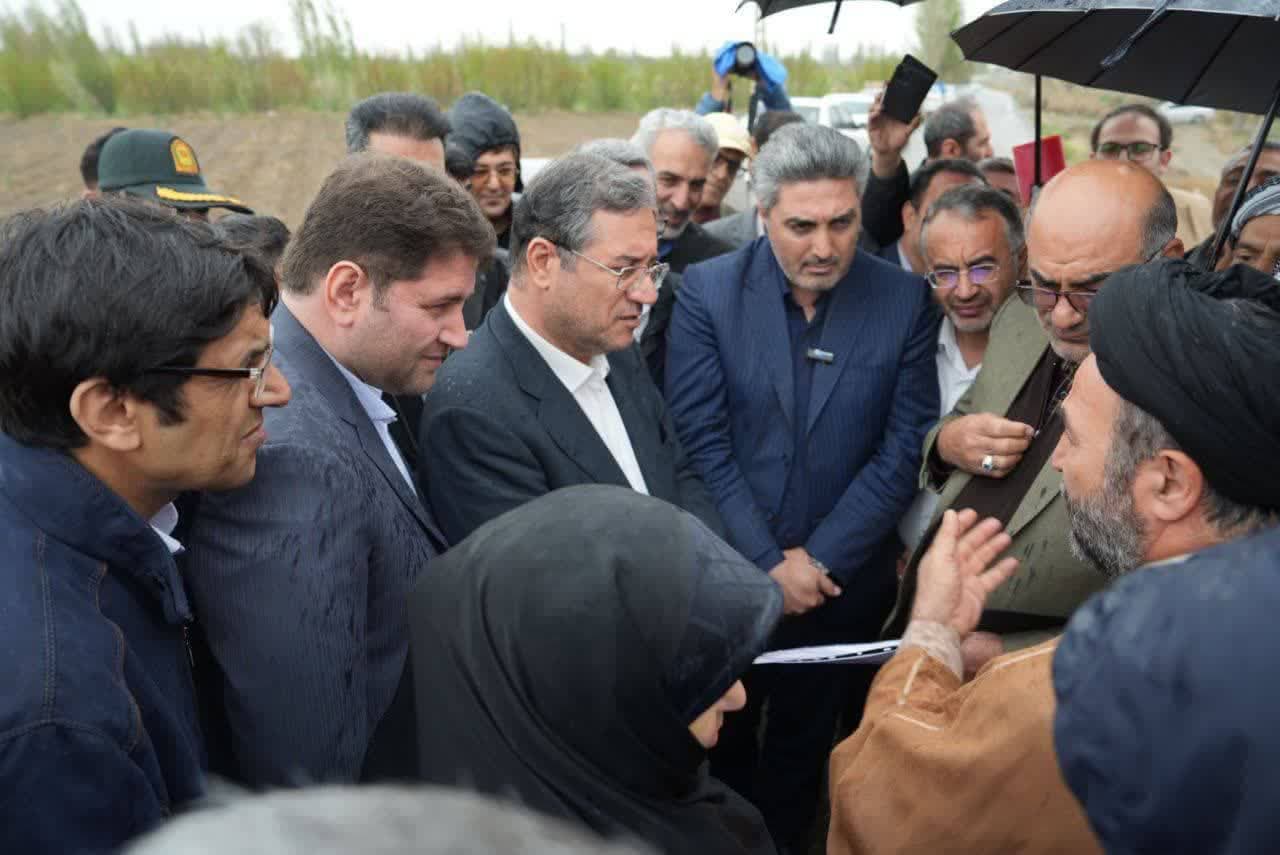 بازدید استاندار آذربایجانغربی از روند اجرای طرح آبرسانی شهید شبان در بخش انزل
