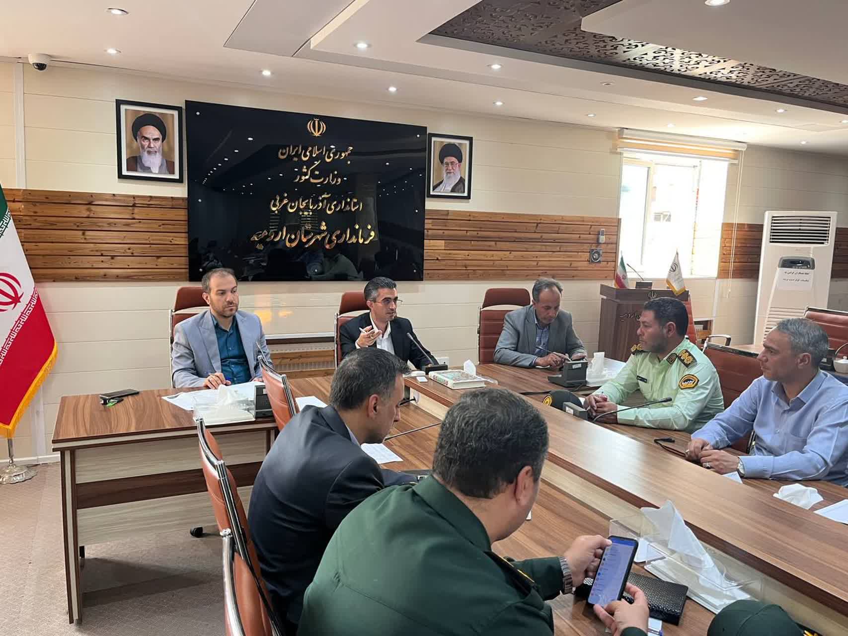 برگزاری جلسه هماهنگی و برنامهریزی مراسمات دهه امامت و ولایت در فرمانداری ارومیه