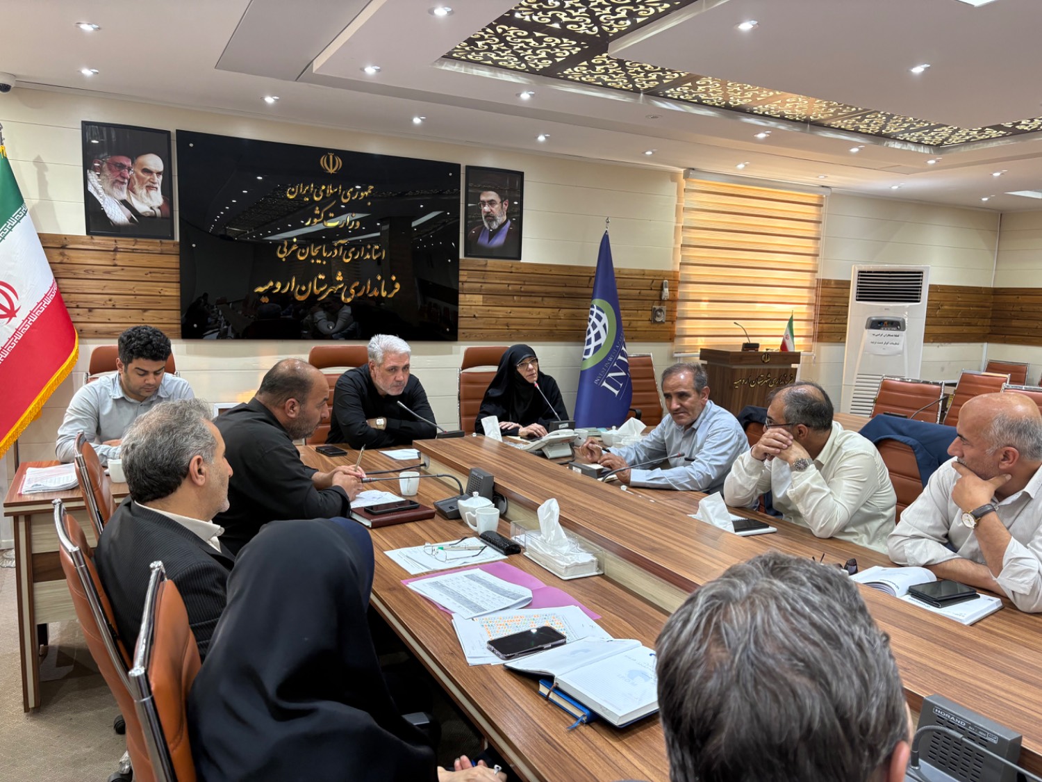 فرماندار ارومیه: کنترل بازار نیازمند استمرار، همافزایی و برخورد قاطع با تخلفات است