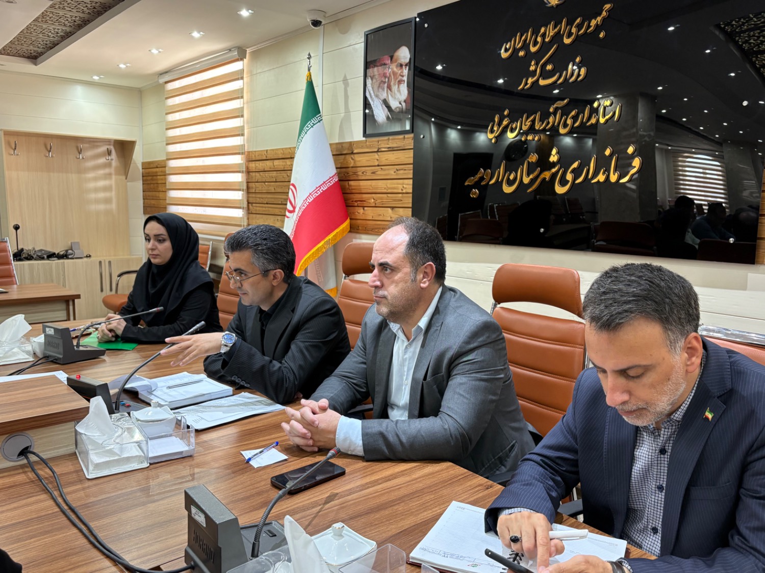 شورای اجتماعی شهرستان ارومیه بر تقویت همکاری دستگاهها برای کاهش آسیبهای اجتماعی تأکید کرد
