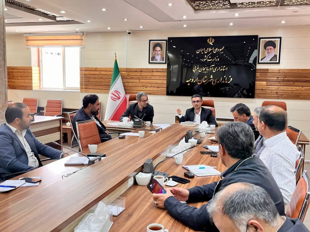 بررسی مسائل اسکان و رفاه دانشجویان در نشست کارگروه دانشجویی ارومیه