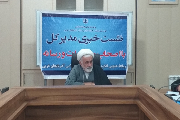 سینما نقش مهمی در تبیین آرمانهای انقلاب دارد