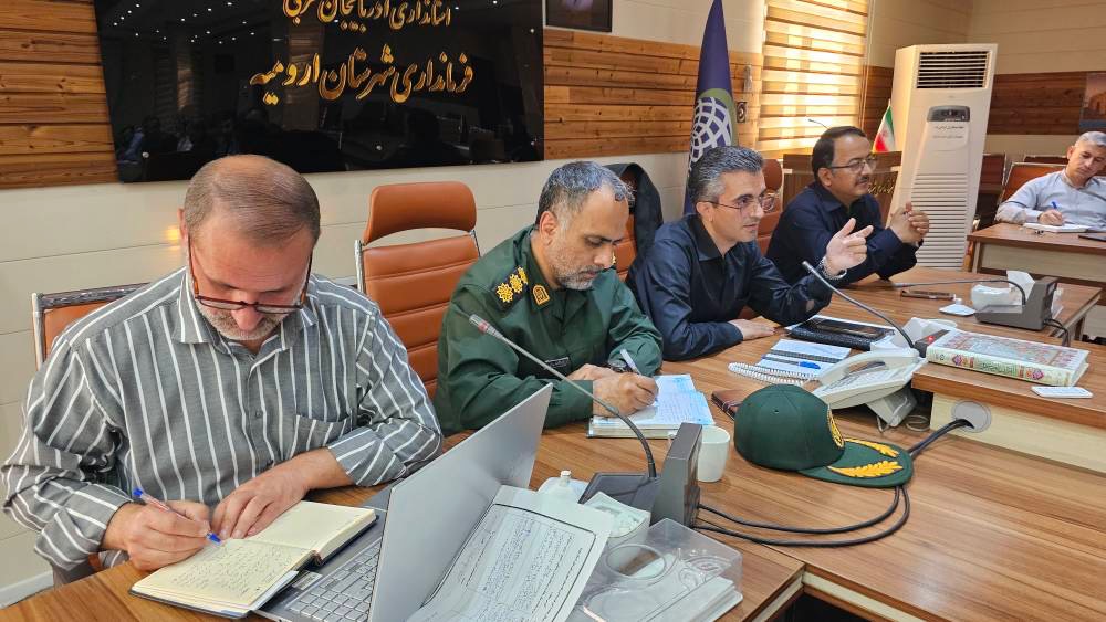 بررسی مسائل آب شرب، آموزش و خدمات سلامت روستای ریحانآباد در نشست مدیریت محلهمحور