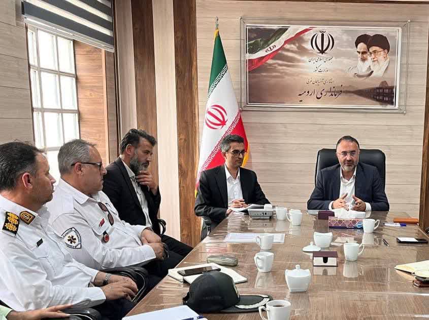 جلسه هماهنگی دیدار تیمهای نود ارومیه و شهید قندی یزد