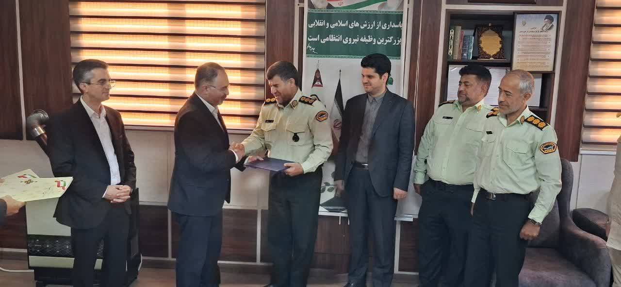 دیدار سرپرست معاون سیاسی و اجتماعی استانداری آذربایجان‌غربی و فرماندار ارومیه  با فرماندهان نظامی و انتظامی به مناسبت هفته نیروی انتظامی