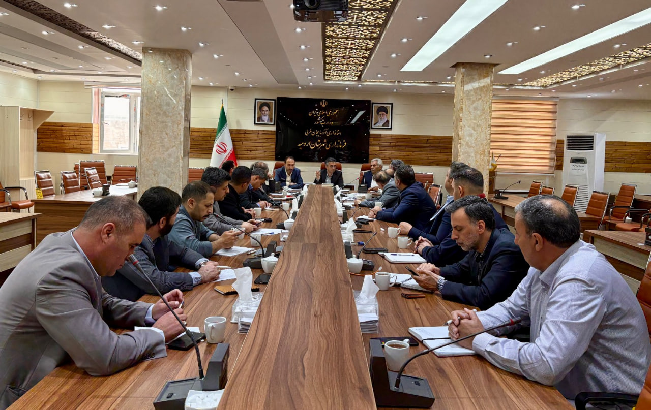 تأکید معاون فرماندار ارومیه بر پیوند امنیت غذایی با امنیت ملی و ضرورت پایش آلایندهها